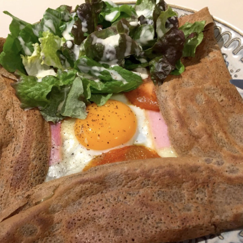 プレーンのガレット(カフェ アン プッチ（cafe un petit）)