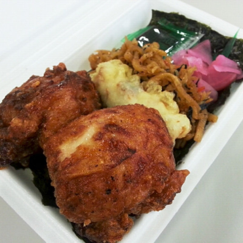 のりから揚げ弁当（小）(ニューアカシヤ 中央店)