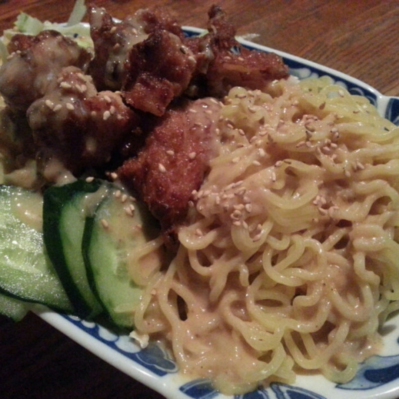 ザンギラーメンサラダ(衣 （コロモ）)
