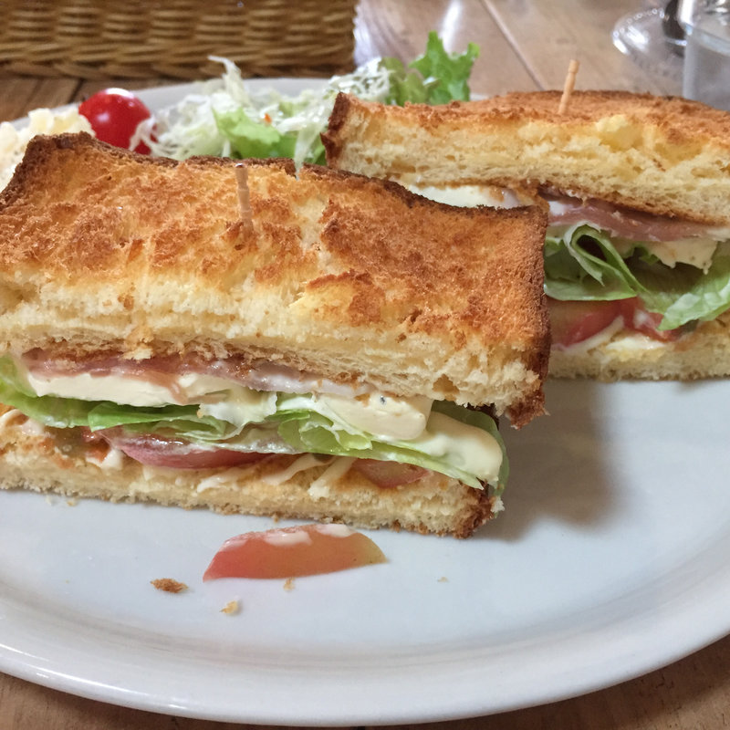 (カフェとカバン （【旧店名】カフェひつじや）)