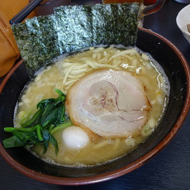 醤油ラーメン・並(すずき家 子安本店)
