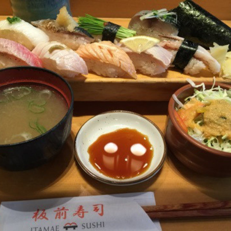 炙りにぎりセット(板前寿司・赤坂店)