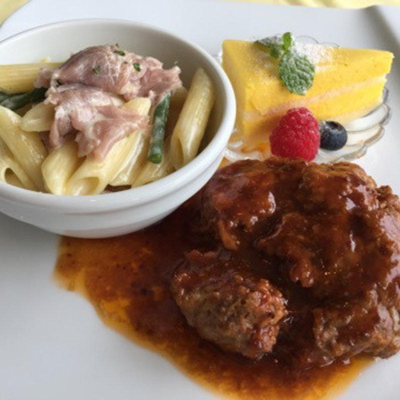 プレートランチ(南欧料理 バンキーナ)