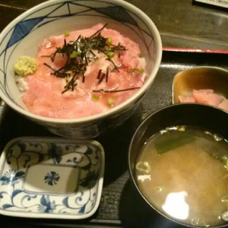 中落ち丼（数量限定）(もてなしや)