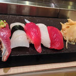 ボリュームランチ(梅丘寿司の美登利 赤坂店)