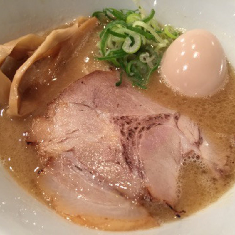 鶏白湯らーめん（並）+卵(キラメキノトリ)