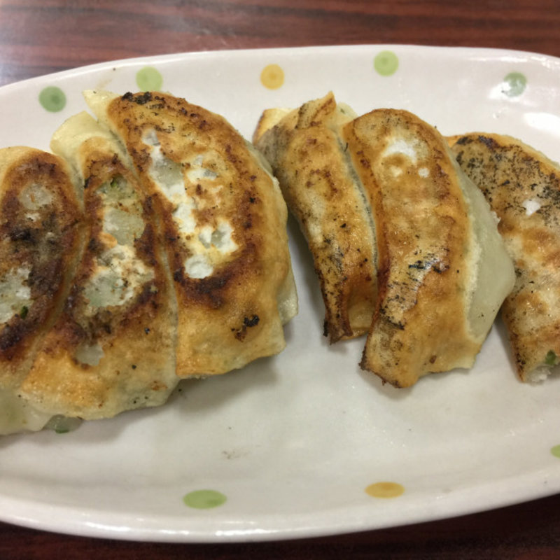 餃子(こまつ屋)