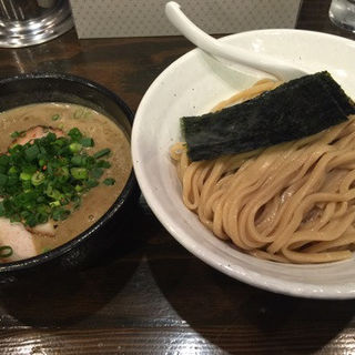 濃厚ニボ味噌つけ麺(札幌 Fuji屋)