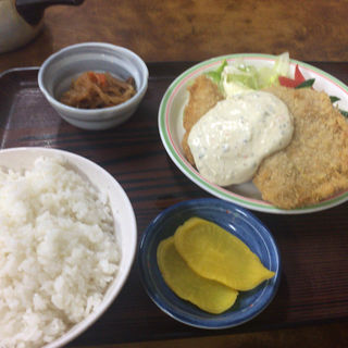 魚フライ定食(みどりや食堂 )