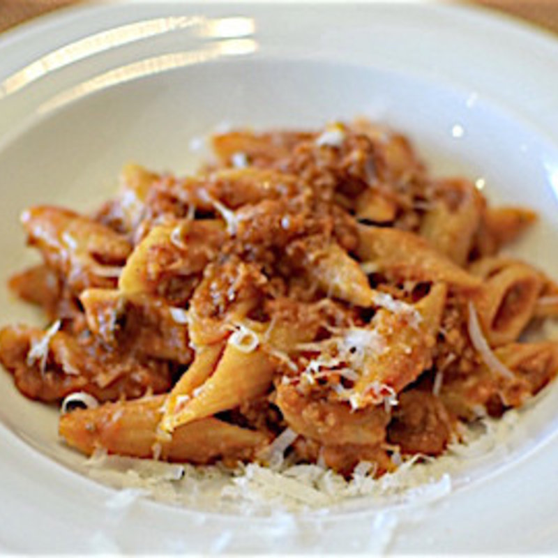 ボロネーゼ　ペンネ(オステリア ヴィンチェロ)