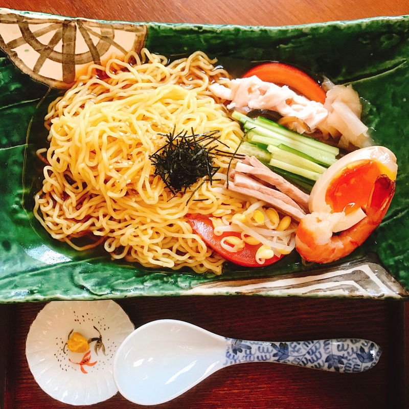 王道の冷やし中華(原宿はしづめ)