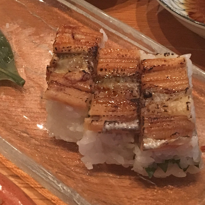 アナゴの押し寿司(赤鬼 本店 )
