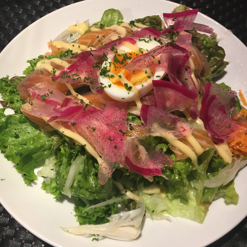 サーモンサラダ(プールトワ)