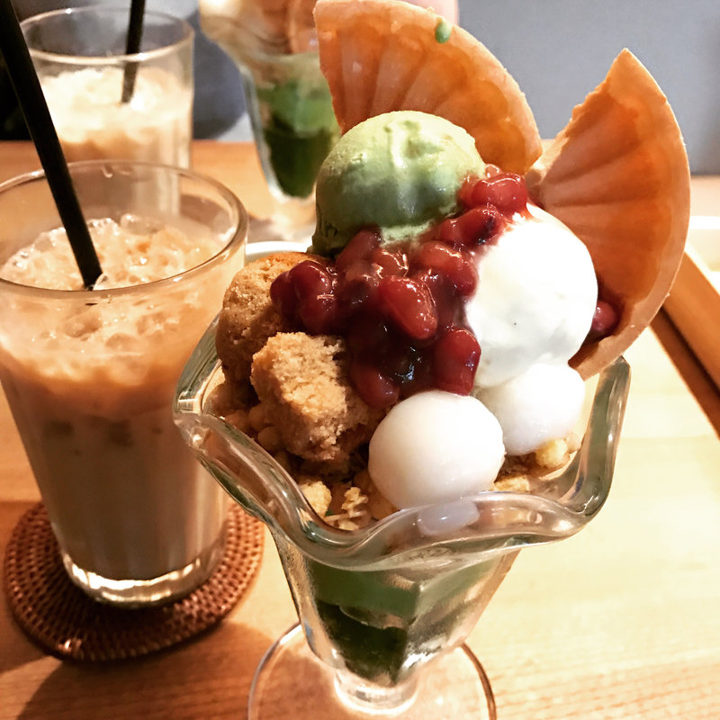 お茶香る茶寮の和パフェ(神楽坂 茶寮 本店)