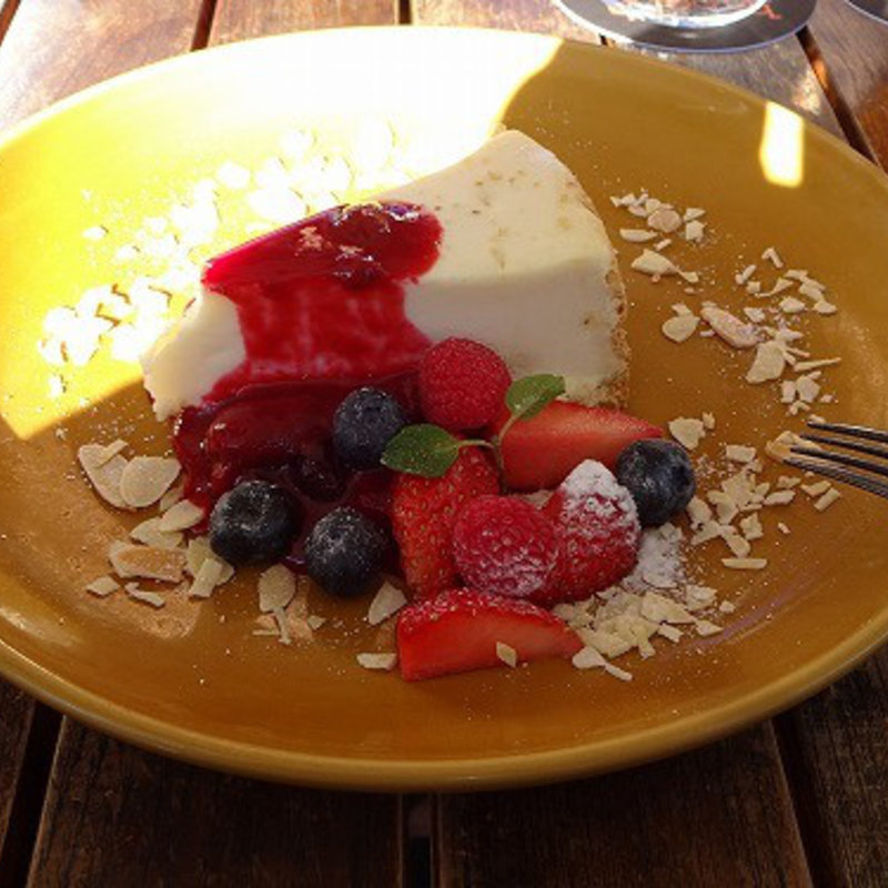 ベイクドチーズケーキ(babel bayside kitchen)