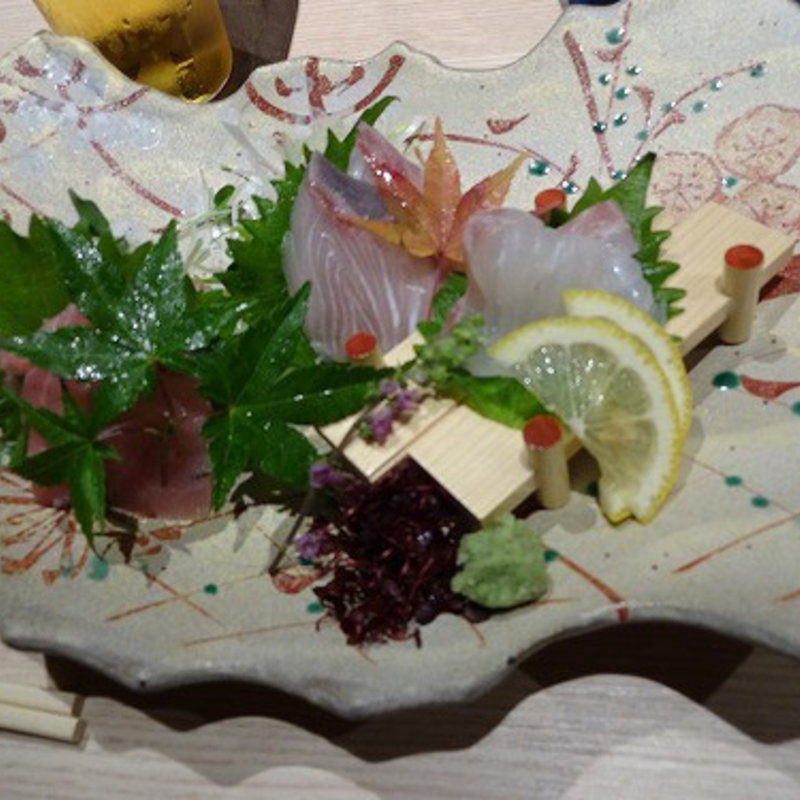 おすすめお造り 3種　料理長厳選の鮮魚 (ぬる燗佐藤　横濱茶寮)