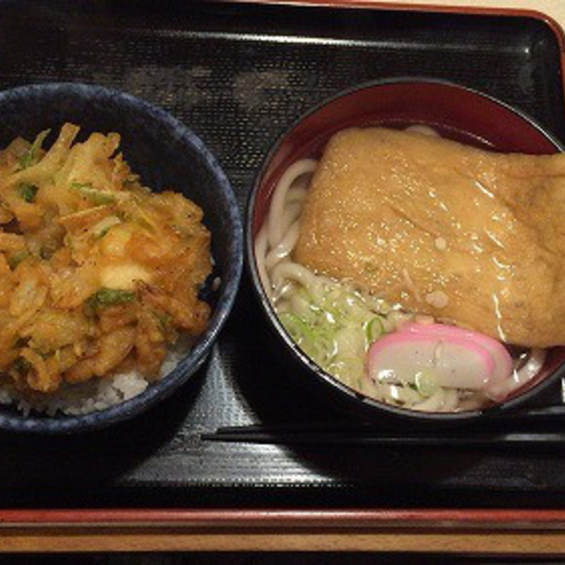 和定食　関西風きつねうどん・かき揚げ丼(千味レストラン)