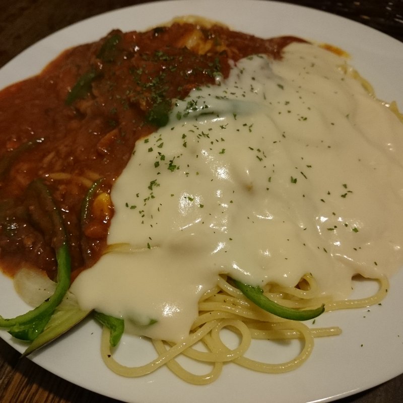 ミークリ(CAFE WOODY W. （ウッディ）)