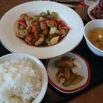 鶏肉の辛子炒め(レストラン滄海 （レストランソカイ）)