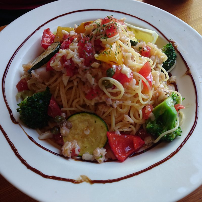 夏野菜と魚介のミートのあっさり冷製パスタ(グルービー 大甕店 （Groovy）)