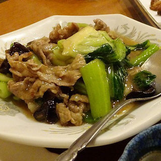 牛肉と青菜のカキソース炒め(遊季亭)