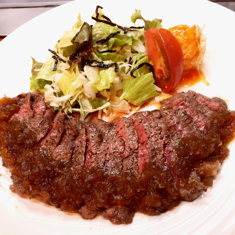 ビーフステーキセット(洋食鉄板焼 OPEN SESAME！（オープンセサミ！）)