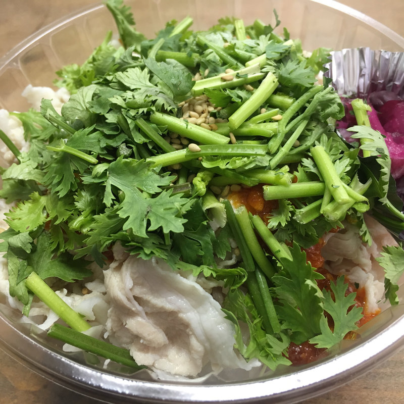 冷やし豚ポン酢 ガーリックパクチー弁当(金魚鉢)