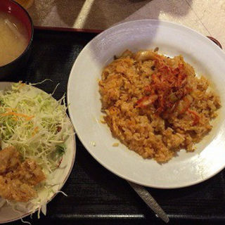 キムチチャーハン・鶏から揚げ(千味レストラン)