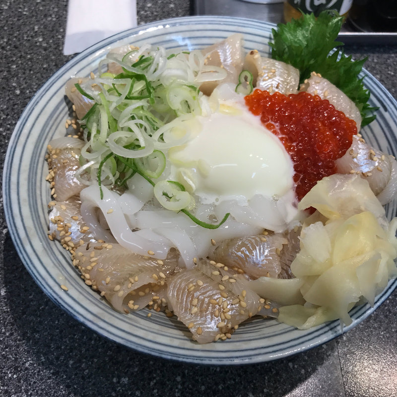 白ハタの昆布じめ丼(山芳亭 )