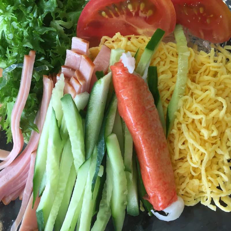 冷麺(つるやカントリークラブ西宮北コース レストラン )