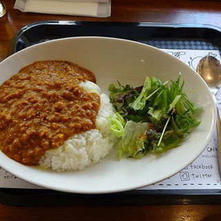 キーマカレー・サラダ付(CIMOLO CAFE （チモロ カフェ）)