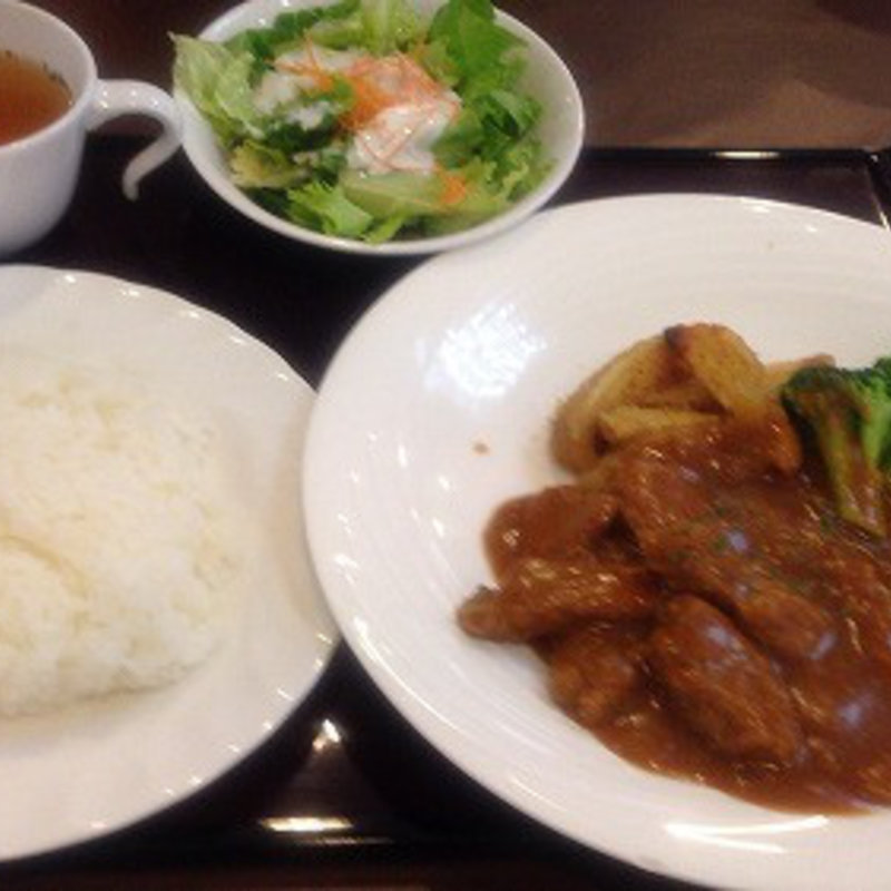 ビーフストロガノフ(ガーデンテラス )