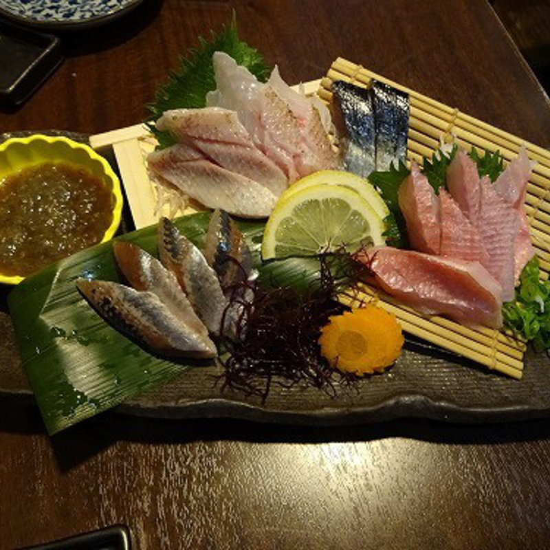 選べる3品盛り(魚と酒 はなたれ 横浜東口店 （【旧店名】海を愛する はなたれ小僧 横浜東口店）)