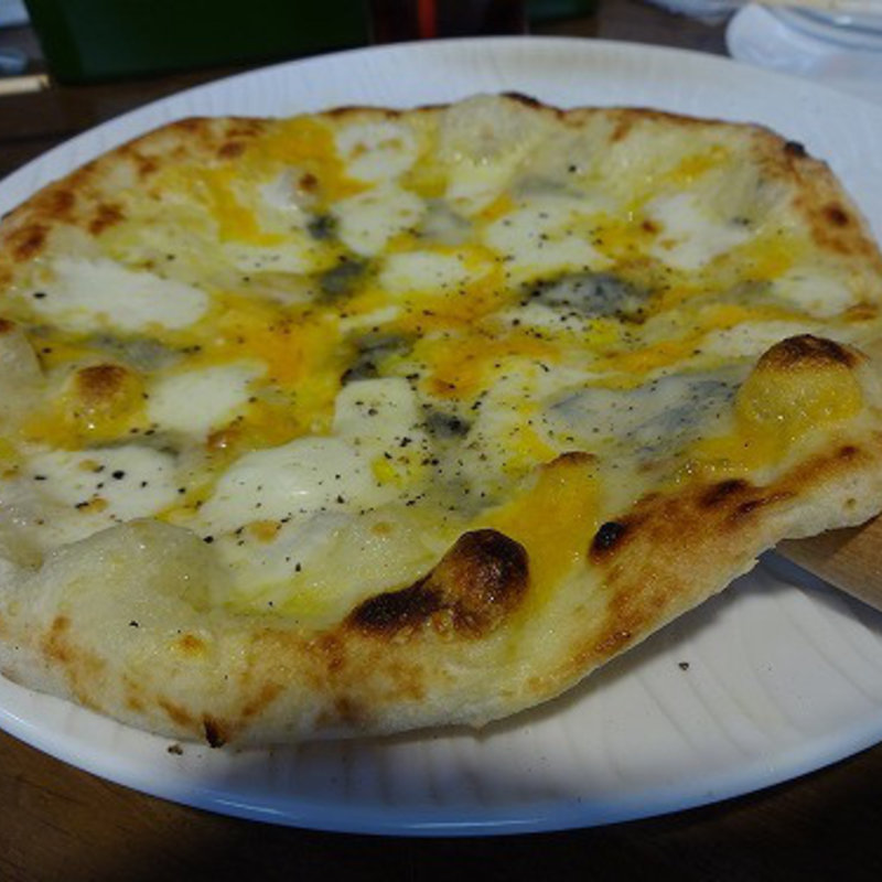 クアトロフォルマッジ・スモールサイズ(俺のフレンチ・イタリアン OMORI （【旧店名】俺のフレンチ・イタリアン JAZZ OMORI）)