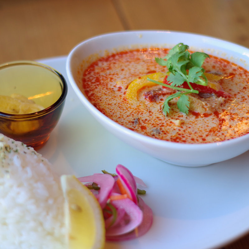 海老と野菜のレッドカレー(スパイス スエヒロ)