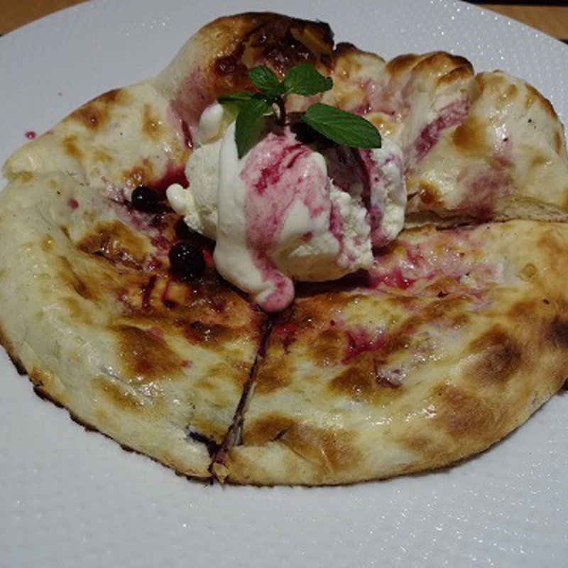 ブルーベリーナン・アラモードセット(ＧＡＲＡ Ｙｏｋｏｈａｍａ)