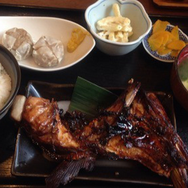 ブリカマ焼 + シューマイ (池のや)