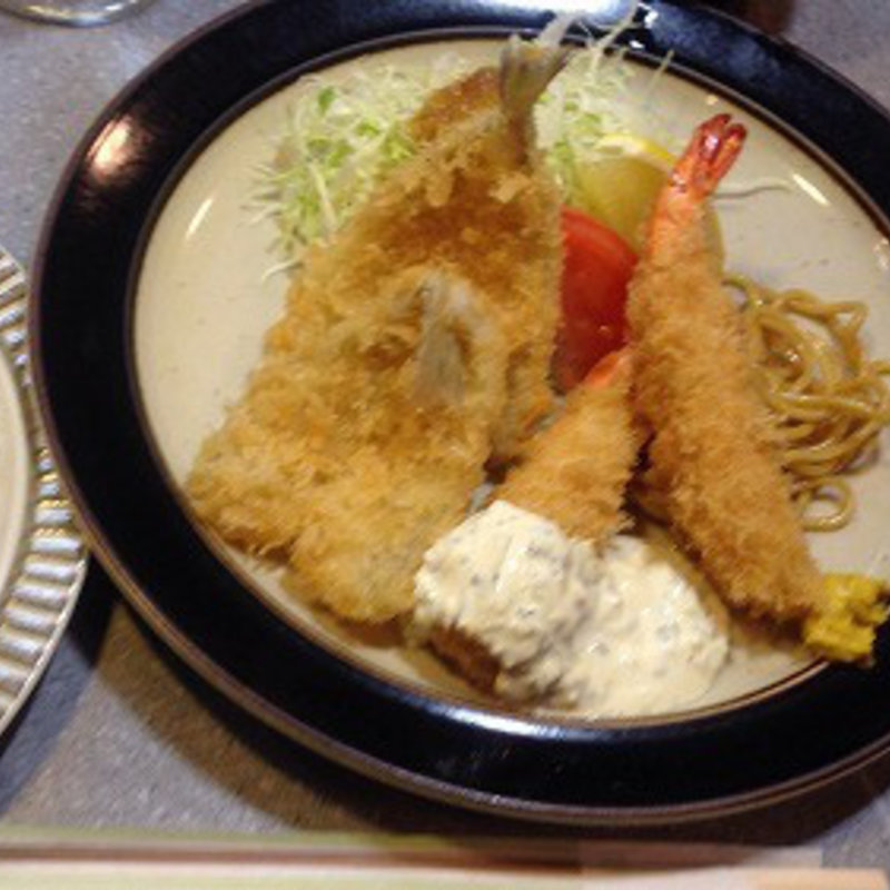 エビフライとキスのフライ (勝鬨亭 （カチドキテイ）)