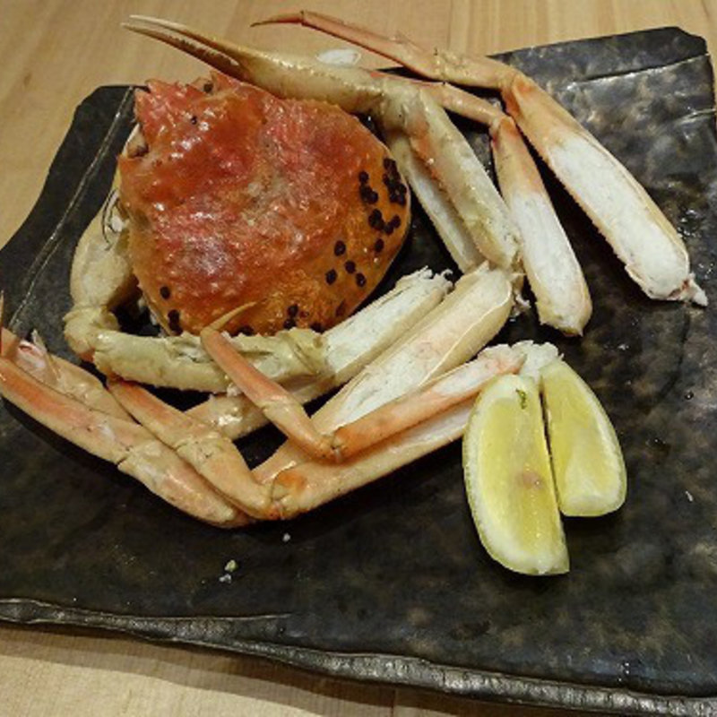 蒸し立てズワイガニ (築地もったいないプロジェクト 魚治)