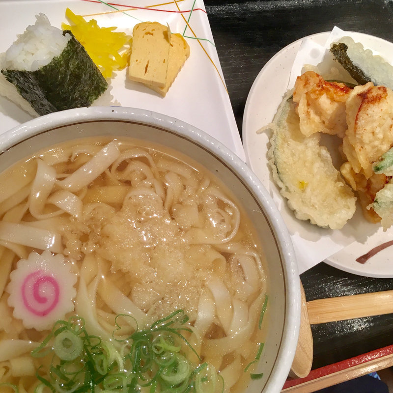 とり天定食(都きしめん明石本店)