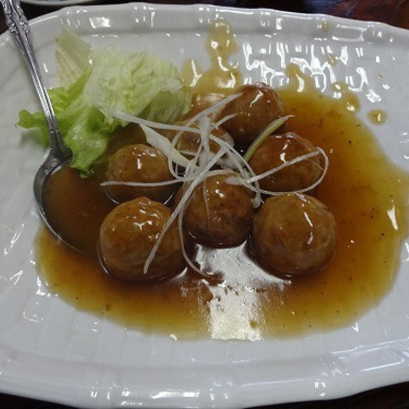 トマトの肉団子(廣東料理 酔来軒)