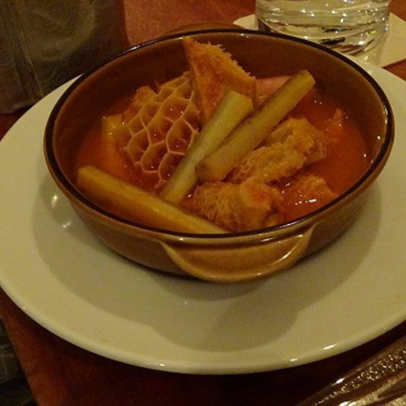 トリッパのトマト煮込み(サンシモン )