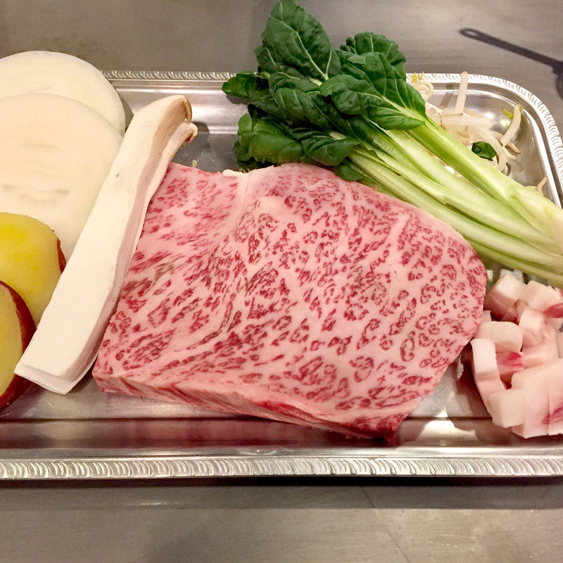 大阪中津でがっつり肉を堪能！おすすめのステーキ