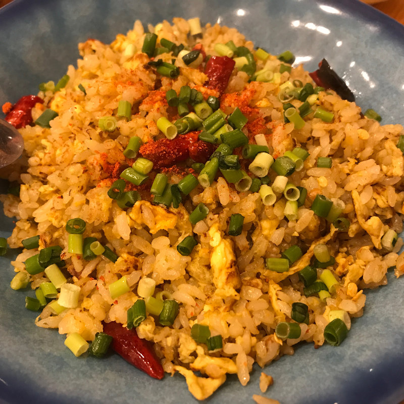 ただ、ひたすら辛いだけの焼飯(海がすき)