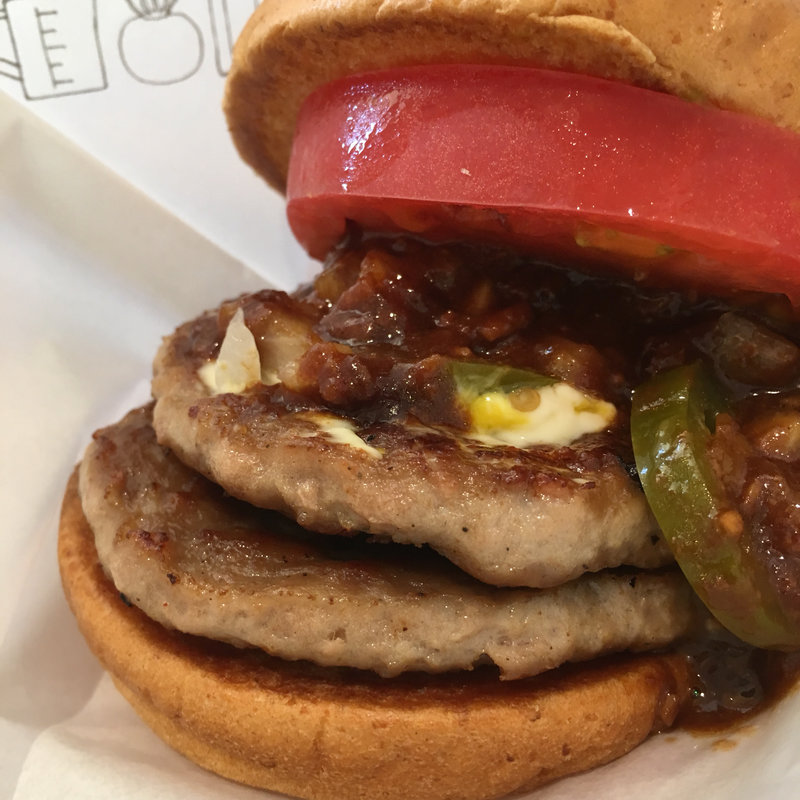 スパイシーダブルアジアンカレーモスバーガー(モスバーガー福岡箱崎店)