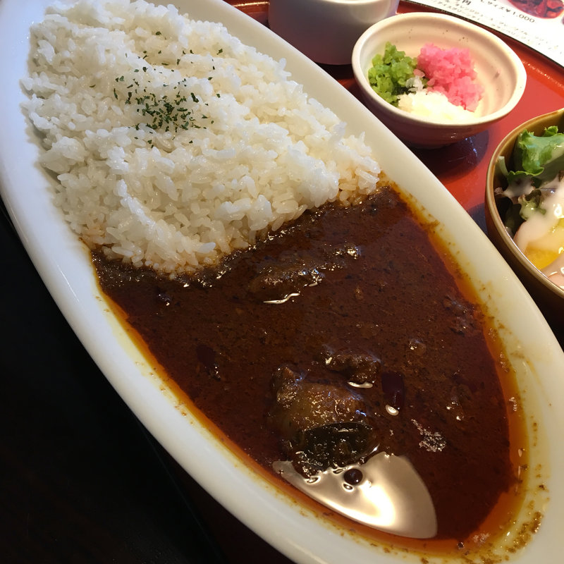 激辛ビーフカレー Mサイズ(Meet　Meats　5バル　 高田馬場店)