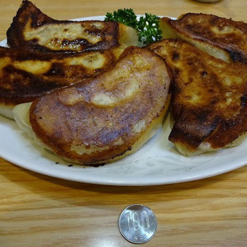 餃子(中華飯店 襄陽)