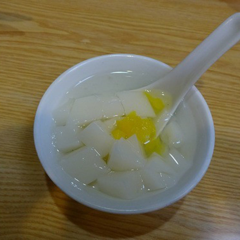 杏仁豆腐(中華飯店 襄陽)