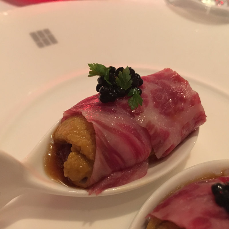 雲丹の牛肉巻き(HAL YAMASHITA 東京本店)