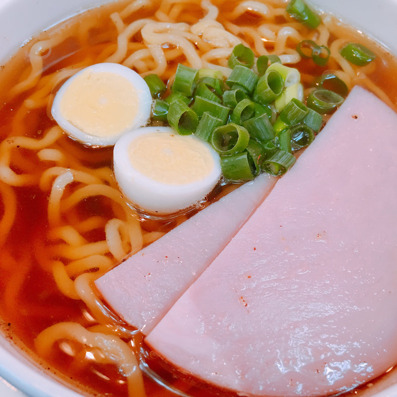 あらしの夜のハムラーメン(カフェ麦わらぼうし （カフェムギワラボウシ）)
